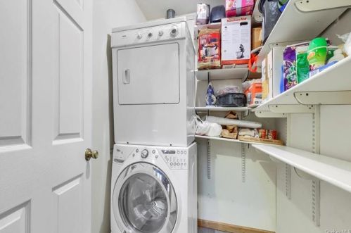 2478 Mt Hope Rd, Middletown NY 10940-7317 exterior