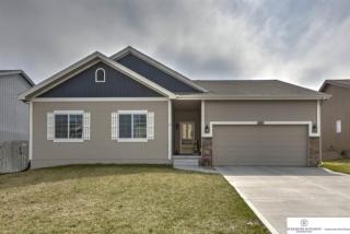 18815 Birchwood Ave, Omaha NE  68135-3174 exterior