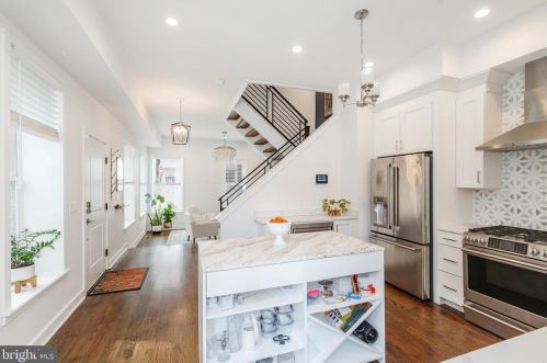 1803 Catharine St, Philadelphia PA  19146-1837 exterior