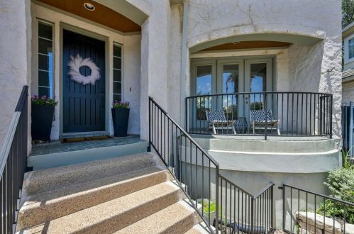 4332 Canoas Dr, Austin TX 78730-1407 exterior