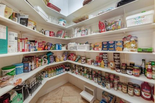 316 Dawn River Cv, Austin TX 78732-1986 exterior