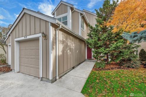 9112 159th Pl, Redmond, WA 98052-7513