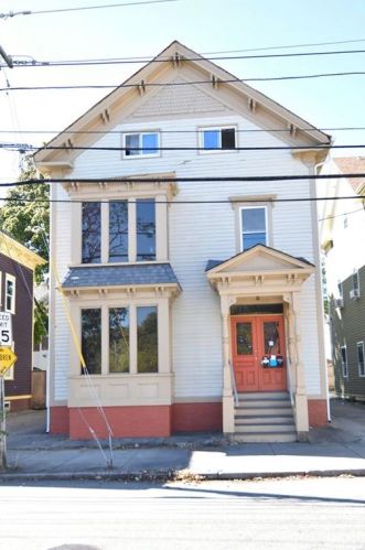 66 Candace St, Providence, RI 02908-3750