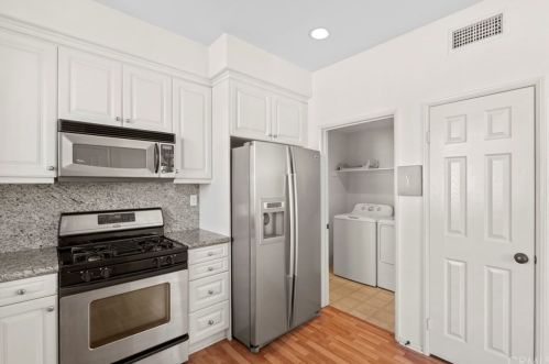 120 Liberty St, Tustin CA  92782-6515 exterior