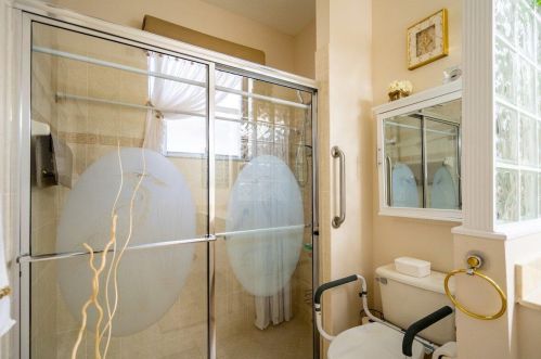 228 Coconut Key Way, Fort Pierce FL 34986-1912 exterior