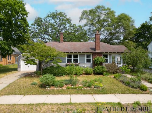 2146 Un Ave, Grand Rapids MI 49503-4413 exterior