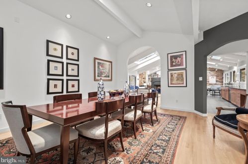 10113 Bevern Ln, Rockville MD 20854-2130 exterior