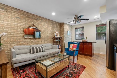 4820 Hoyne Ave, Chicago, IL 60625-7297