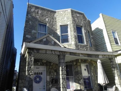 1847 Holland Ave, Bronx NY 10467-8304 exterior