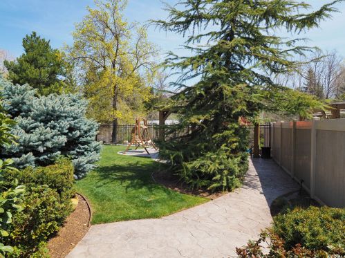 2161 Lorita Way, Sandy UT 84093-6514 exterior