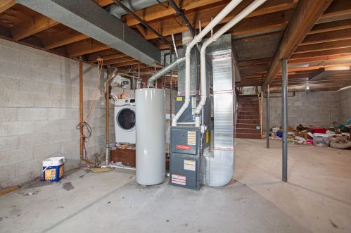 151 Brooks Rd, Meskegon MI 49442-6503 exterior