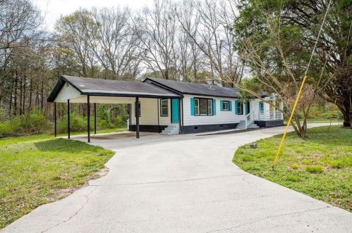 3306 Causey Rd, Austell, GA 30106-4609