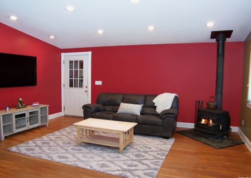 3 Kayron Dr, Hauppauge NY 11779-1933 exterior