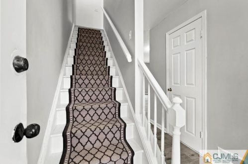 706 Darlington Dr, Old Bridge NJ 08857-3230 exterior