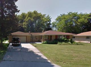 5451 24th St, Milwaukee, WI 53209-5033