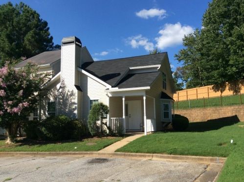 5987 Sherwood Trce, Lithonia GA  30038-1950 exterior
