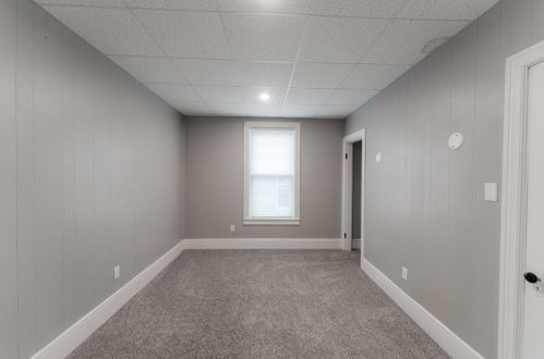 154 Grv St, Woonsocket RI 02895-5305 exterior