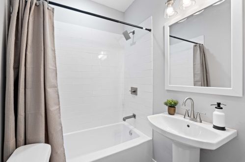 3937 Howley St, Pittsburgh PA  15224-1416 exterior