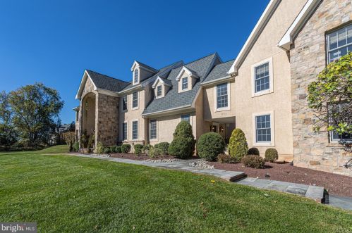 1593 Wrightstown Rd, Upper Makefield PA 18940-2814 exterior