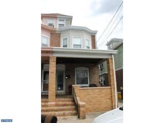 814 Chambers St, Trenton, NJ 08611-3704