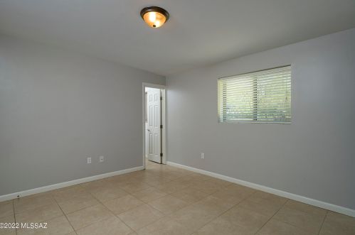 4950 Bermuda St, Tucson AZ 85712-2020 exterior