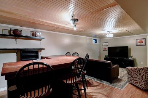 2131 Broad St, Providence RI 02905-3354 exterior