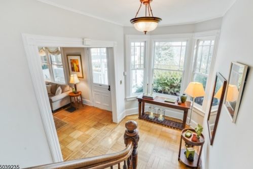 615 Ridgewood Rd, Maplewood NJ 07040-2544 exterior