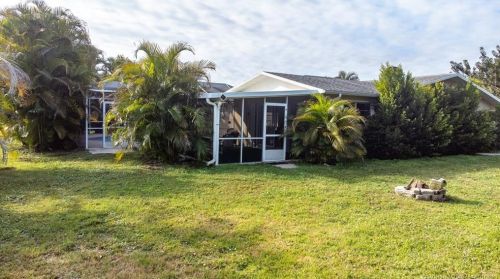 765 Byron St, Fort Pierce FL 34983-1921 exterior