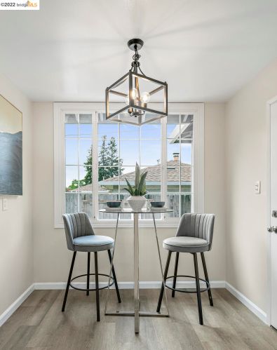 3213 Ida Dr, Concord CA  94519-2136 exterior