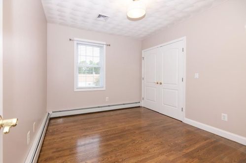 10 Olney St, Providence RI 02919-5152 exterior