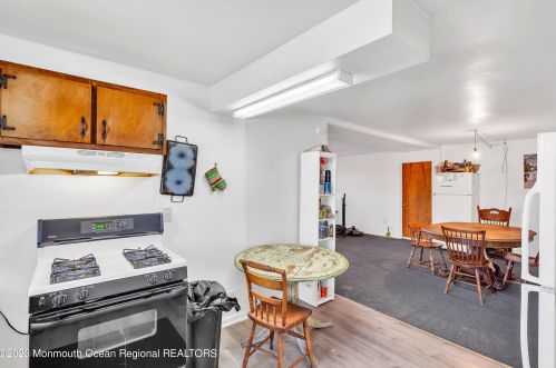 204 Channel Dr, Point Pleasant Beach NJ 08742-2619 exterior