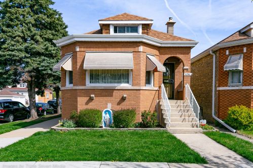 6256 Berenice Ave, Chicago, IL 60634-2501