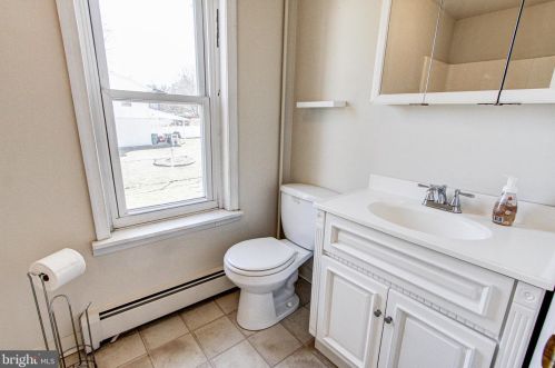 1120 Center Ave, Pottstown PA 19464-5802 exterior