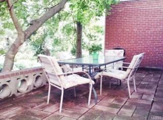 706 Moundale Dr, Saint Louis MO  63135-1618 exterior