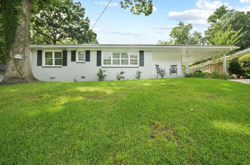 1379 Aniwaka Ave, Atlanta GA  30311-3507 exterior