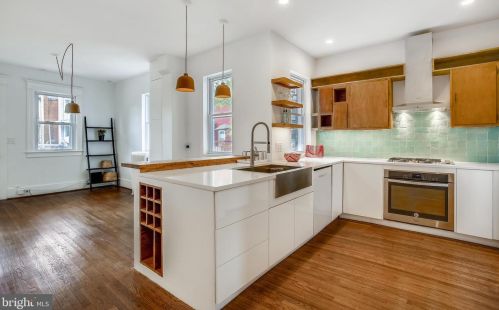 1020 Spring Rd, Washington DC  20010-1420 exterior