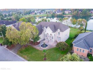 556 River Gate Rd, Chesapeake, VA 23322-6830