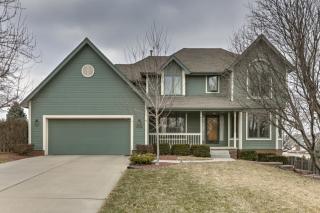 906 Quail Ridge Cir, Omaha NE  68046-4326 exterior