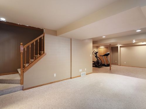 1220 Jackson St, Manitowoc WI 54220-6462 exterior