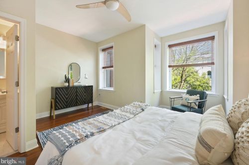 50 Seaton Pl, Washington DC 20001-1033 exterior