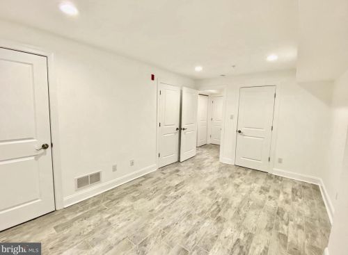 1640 Jackson St, Philadelphia PA 19145-2427 exterior