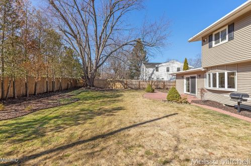 2716 Hampshire Blvd, Grand Rapids MI 49506-4774 exterior