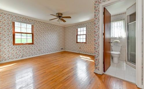 461 Olive St, Pittsburgh PA 15237-4886 exterior