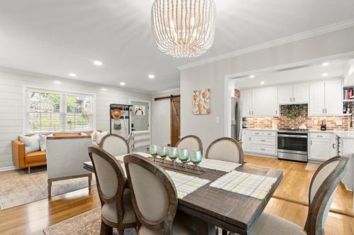 2122 Belvedere Dr, Atlanta GA  30318-1704 exterior