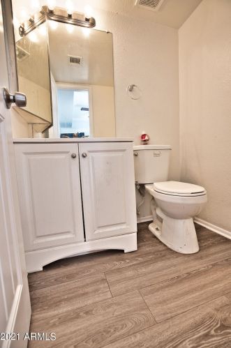 1435 53 Ave, Phoenix AZ 85043-1747 exterior