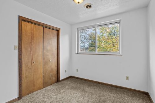 609 Marshall Ave, Pittsburgh PA 15214-3017 exterior