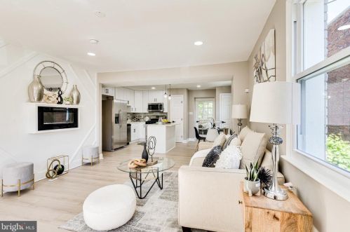 514 45th St, Washington DC  20019-4755 exterior