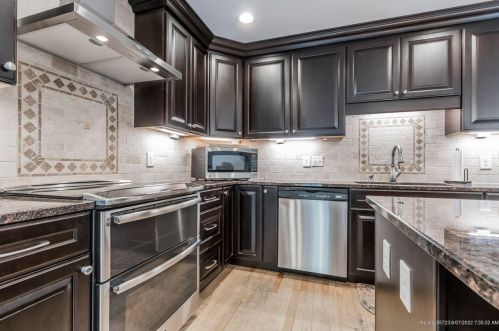 104 Roaring Brook Rd, Portland ME 04103-3777 exterior