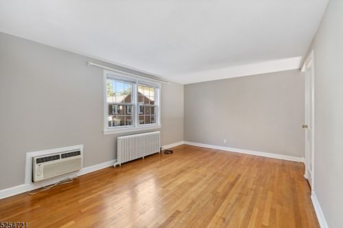 506 Lincoln Park, Cranford NJ 07016-3126 exterior