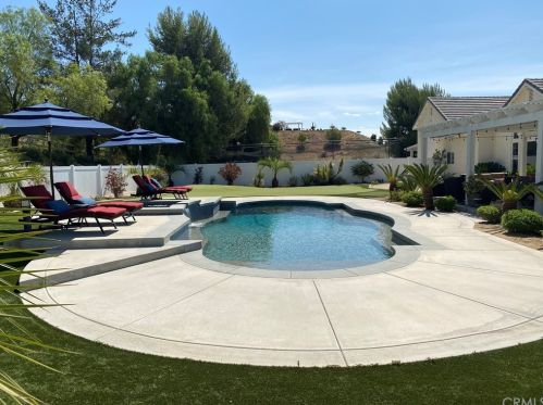 35350 Linda Rosea Rd, Temecula CA 92592-9532 exterior